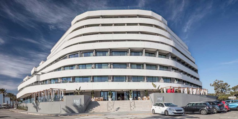 hotel terramar albardillas cubremuros ulma.jpg