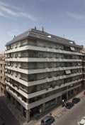 Terrazen aurrealdearen errehabilitazioa harrizko akaberarekin proiektuko 4. argazkia