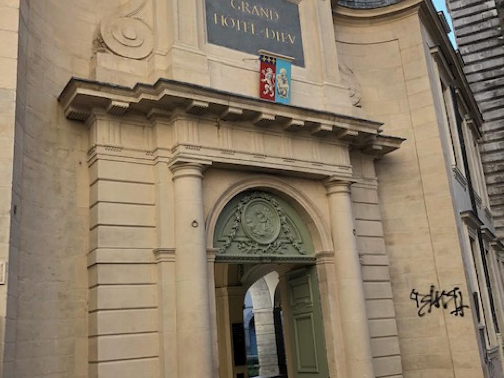 Photo 3 du projet Caniveaux MultiV+ dans l'emblématique Grand Hôtel Dieu (Lyon)