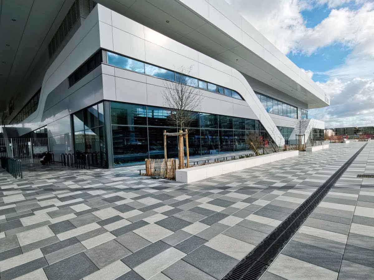 Ice Park d’Angers: la troisième plus grande patinoire de France Ice Park d’Angers: la troisième plus grande patinoire de France