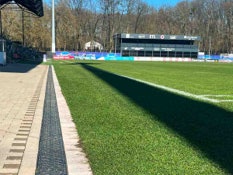 Photo 2 du projet ULMA optimise le drainage du FC Viktoria Köln avec des caniveaux MultiV+ 150