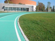 Foto n. 1 del progetto Canale di drenaggio nascosto ideale per pista di atletica