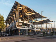 Foto n. 3 del progetto Canali di drenaggio ULMA presso il Mercat dels Encants, Barcellona