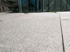 Foto n. 1 del progetto Drenaggio ULMA presso la sede della banca Crédit Mutuel di Nantes