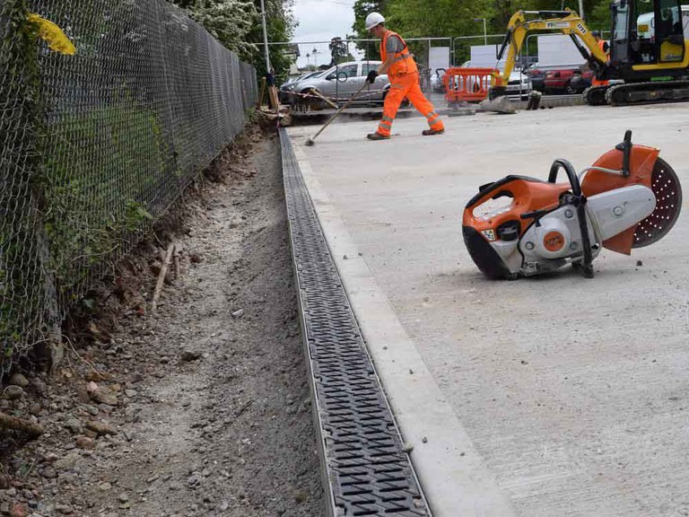 Canali di drenaggio ULMA presso la stazione di Haslemere, al sud dell'Inghilterra