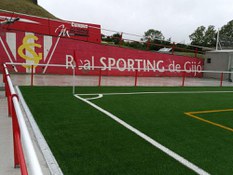 Foto n. 3 del progetto Gamma Sport per il campo da calcio dello Sporting di Gijón