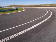 Foto n. 2 del progetto Velocità e sicurezza nel rinnovato Circuito automobilistico