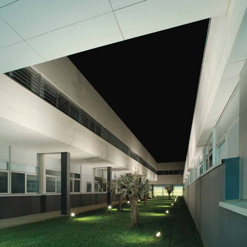 Foto n. 4 del progetto Ospedale generale de Menorca con Facciata ULMA