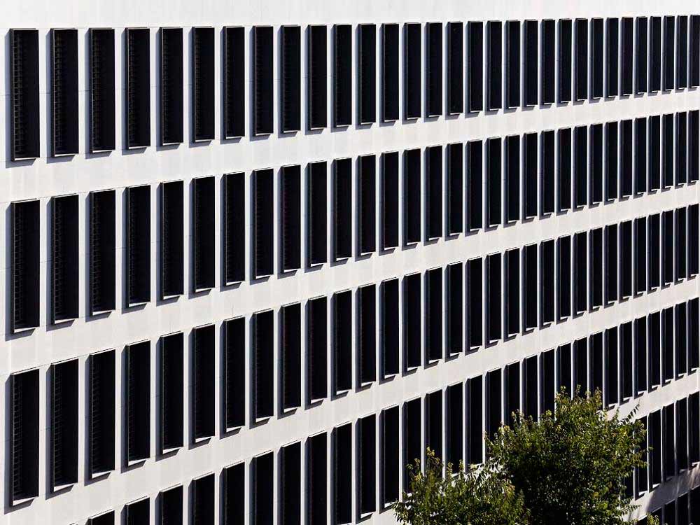 Foto n. 1 del progetto Ristrutturazione con facciata ventilata ulma a Barcellona
