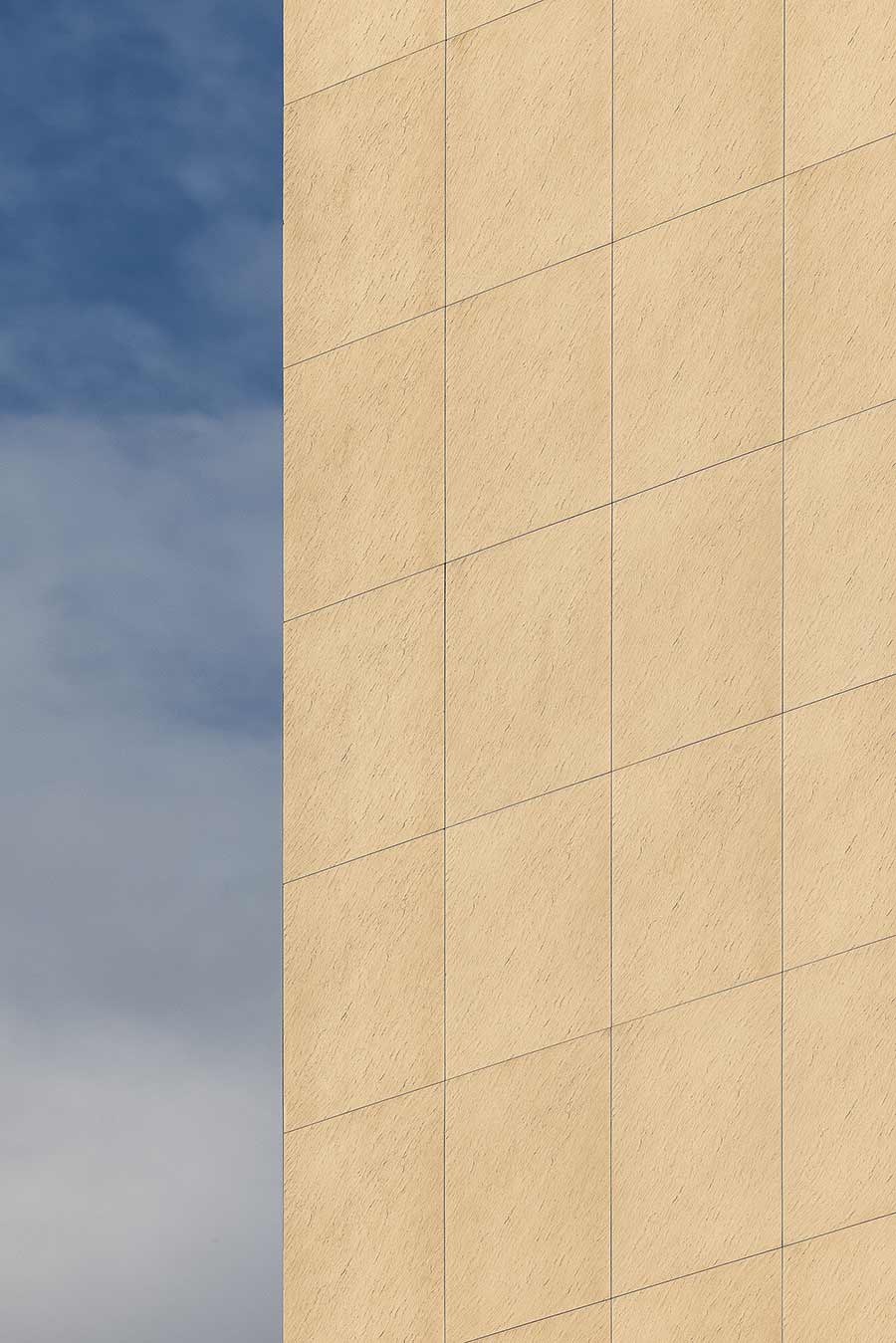 Foto n. 3 del progetto Riqualificazione della facciata dell’Hotel Hilton di Porto Alegre