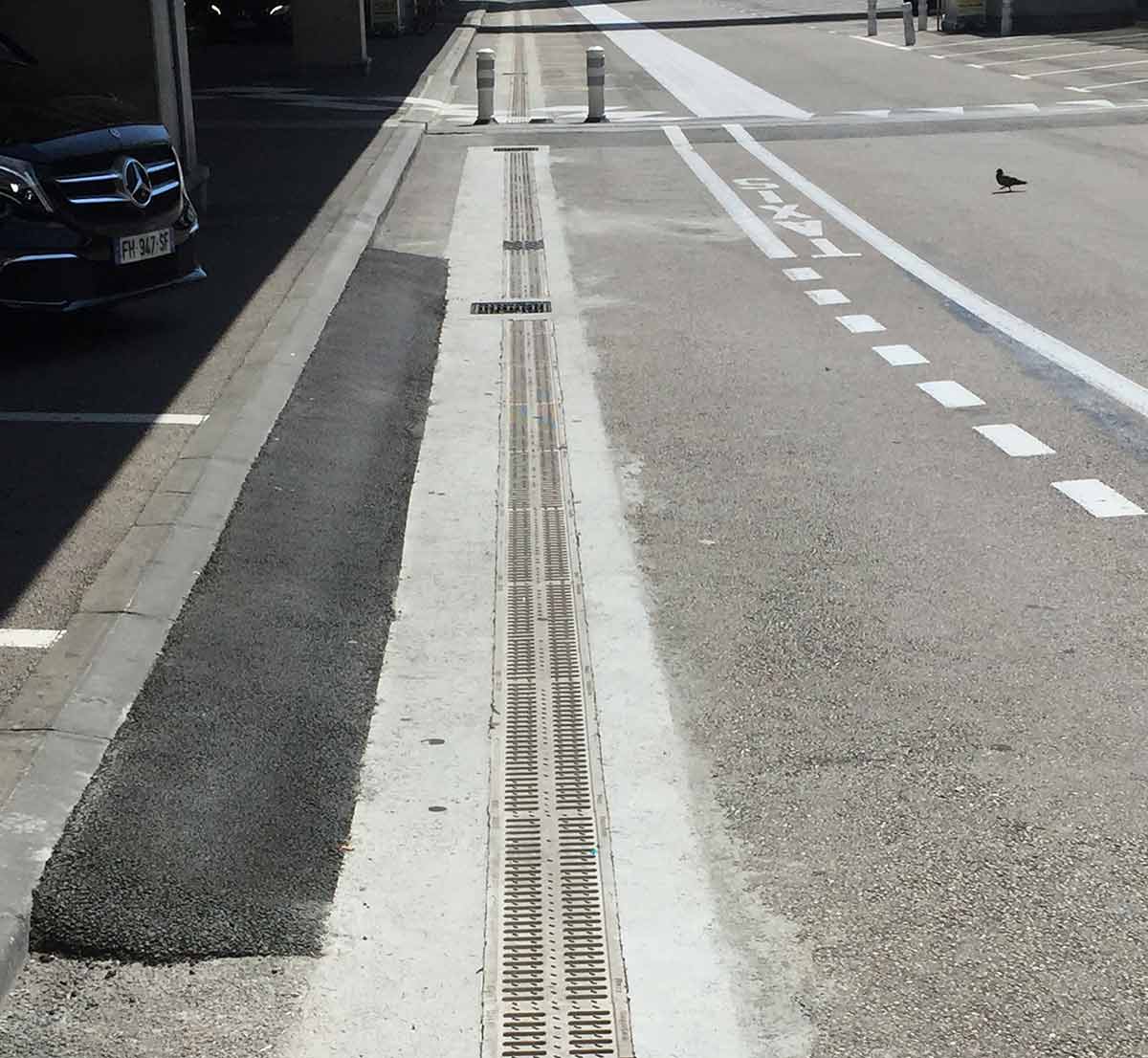 Foto 3 do projeto Canais de drenagem da ULMA no Aeroporto de Nice, na França