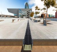 Foto 1 do projeto Economia e facilidade em drenagem para o Museo do Desing de Barcelona