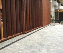 Foto 2 do projeto São Bento Corporate (RJ): Canais de drenagem para os acessos