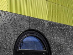 Foto 2 do projeto Um edifício singular e altamente eficiente em tempo recorde