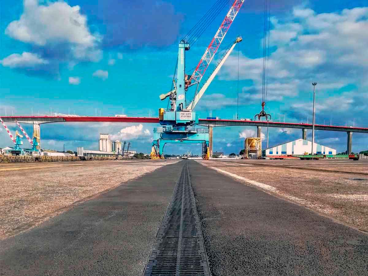 Facilitamos sua tarefa ao máximo Facilitamos sua tarefa ao máximo