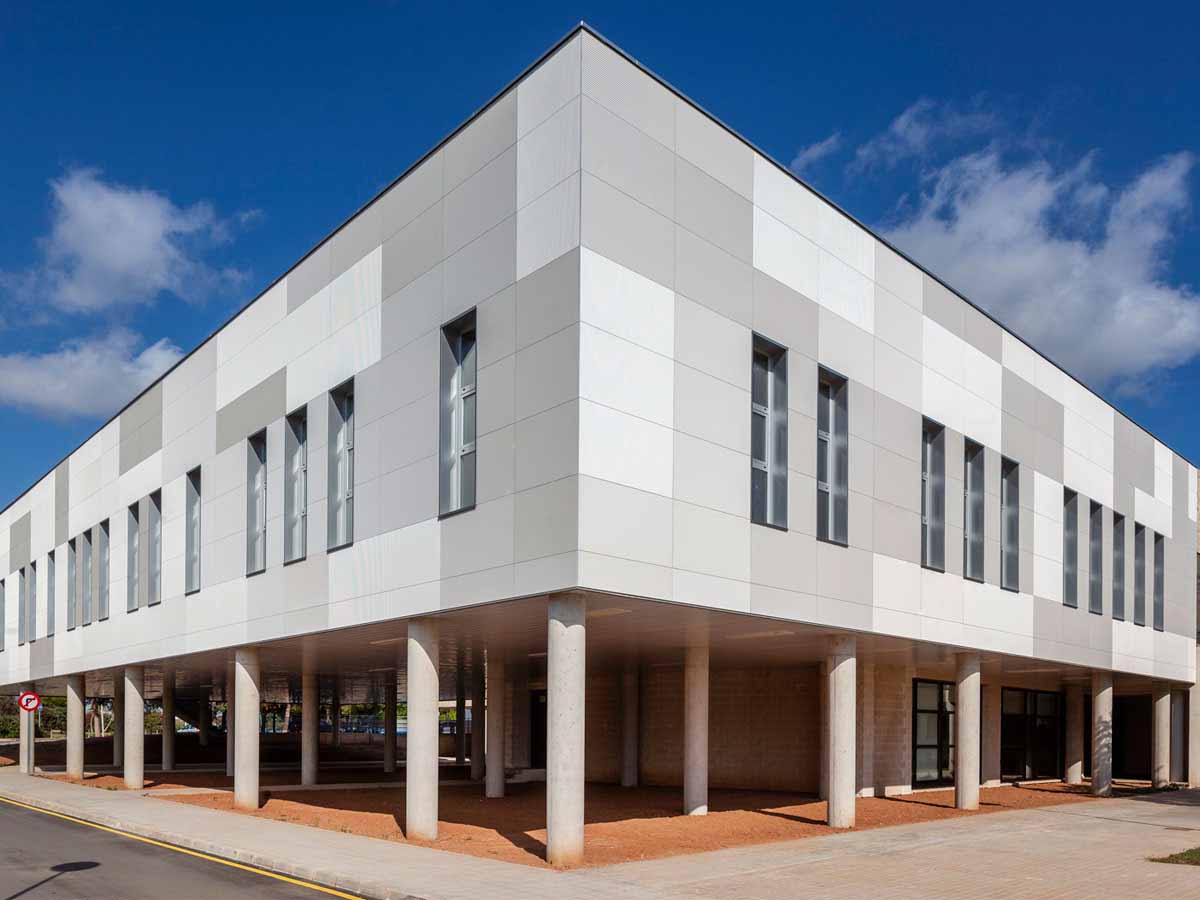 Como executar um hospital rapidamente e a baixo custo